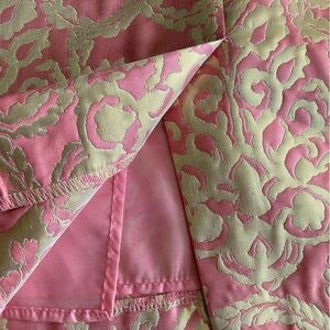 Sunny Leigh size 4 NWT pink and gold lined skirt